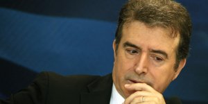 Κατατέθηκε η τροπολογία για τους μετανάστες- Καμία αναφορά στα στρατόπεδα