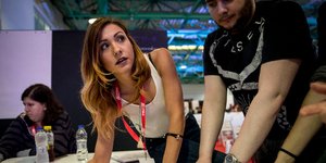 Virtual classrooms μέσω του Youth Empowered