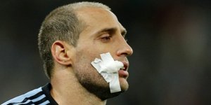 Η selfie του Πάμπλο Ζαμπαλέτα με τη μπλε περούκα [εικόνες]