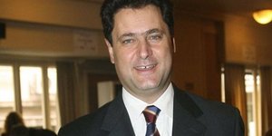 Μιχάλης Ζαφειρόπουλος