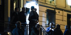 «Κλειδί» οι σημειώσεις Ζαφειρόπουλου στις έρευνες για την εκτέλεσή του (Φωτογραφία: EUROKINISSI / ΤΑΤΙΑΝΑ ΜΠΟΛΑΡΗ)
