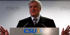 CSU: Δημοψήφισμα για κάθε περαιτέρω γερμανική συνεισφορά