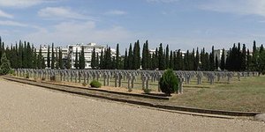 Τμήμα του γαλλικού τομέα στα συμμαχικά κοιμητήρια/Φωτογραφία: Wikipedia