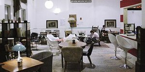 Καφέ στο Λονδίνο τα δίνει όλα δωρεάν εκτός από την ώρα -Ο πελάτης πληρώνει ανάλο