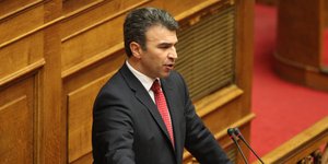 Παραιτήθηκε ο Ζώης: Κάνει λόγο για χάος