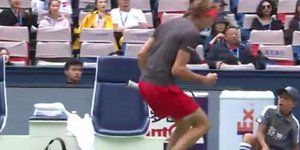 Τρόμαξε το ball boy με τον πανηγυρισμό του Ζβέρεφ