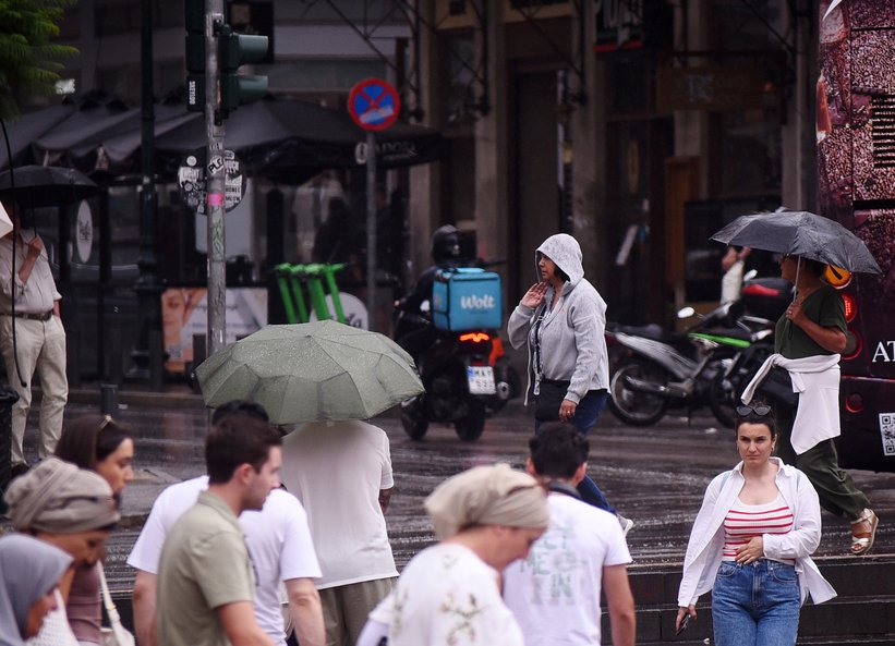 Καντερές στο iefimerida: Πώς θα κινηθεί η κακοκαιρία τις επόμενες ώρες -7 περιοχές στο επίκεντρο, τι βλέπει για Αττική