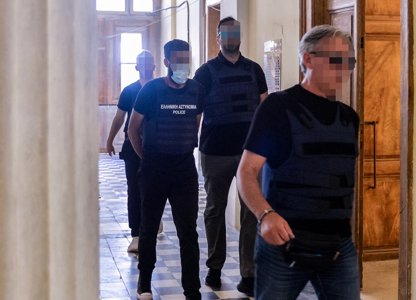Σύρος: «Ήμασταν σε κατάσταση άμυνας» -Τι είπαν στις απολογίες τους ο 41χρονος και η σύζυγός του για τον θάνατο της διασώστριας