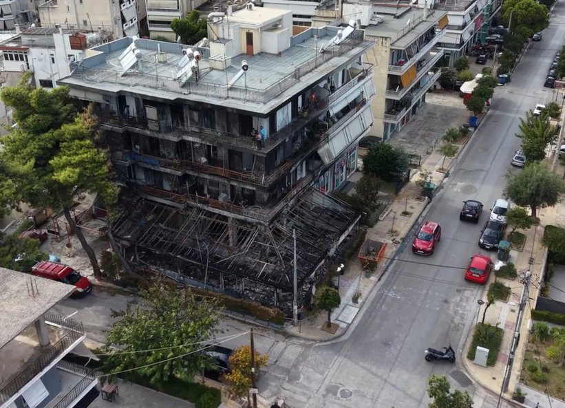 Νέα Ιωνία: Ποιοι έκαψαν την καφετέρια -Δραματικές στιγμές σε όλη την πολυκατοικία, οι πυροσβέστες έσπασαν πόρτα να απεγκλωβίσουν έγκυο