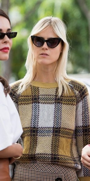 γυναίκες με γυαλιά στην εβδομάδα μόδας