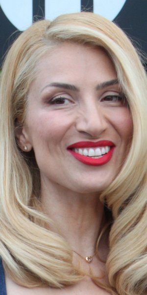 Η Μαρία Ηλιάκη και ο Στέλιος Μανουσάκης βάφτισαν την κόρη τους