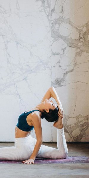 5 τρόποι για να κάνετε αποτελεσματικά πιλάτες στο σπίτι