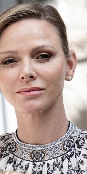 Ίδιο φόρεμα, διαφορετικό στιλ: Η Σαρλίν του Μονακό και η Μαρί Σαντάλ με το floral Zimmermann look