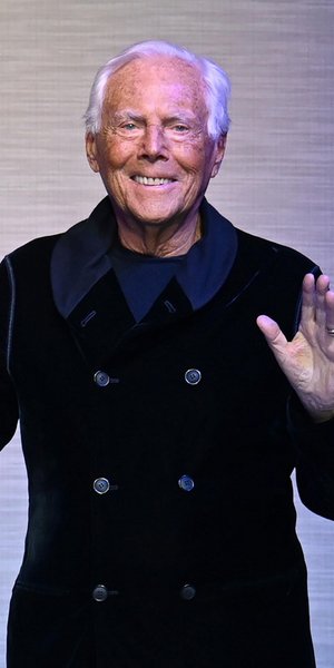 Ο διάσημος σχεδιαστής μόδας Giorgio Armani 