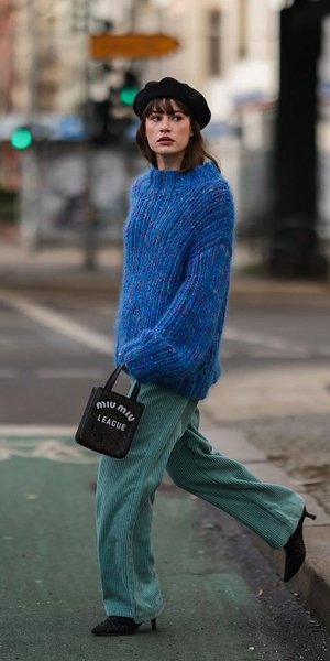 Πώς να φορέσεις το κοτλέ παντελόνι από Δευτέρα έως Κυριακή και να δείχνεις πάντα καλοντυμένη