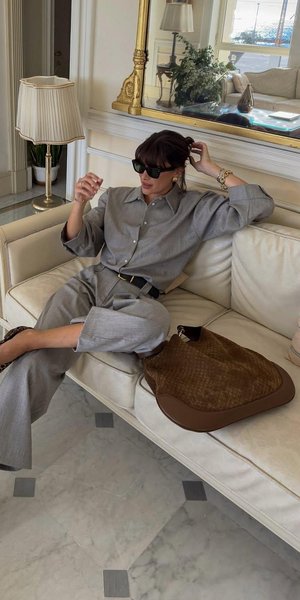 Almond-toe flats: Το παπούτσι που θα φορέσουμε όλες το 2026