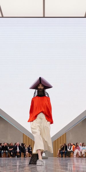 Τα it αξεσουάρ του 2026: Παπούτσια και τσάντες που κάνουν τη διαφορά