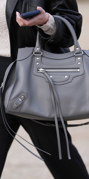 Η τσάντα City του οίκου Balenciaga
