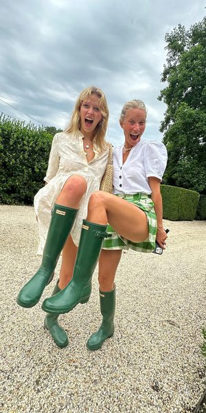 Η Γκουίνεθ Πάλτροου με την κόρη της Απλ Μάρτιν