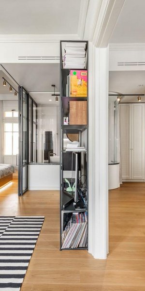 Transparent Apartment