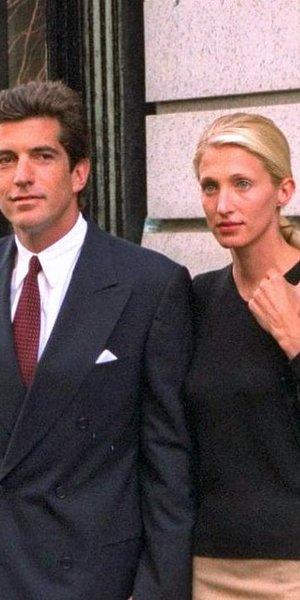 μιντι φουστα