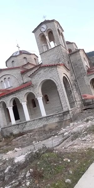 Εκκλησία στο Ροπωτό Τρικάλων