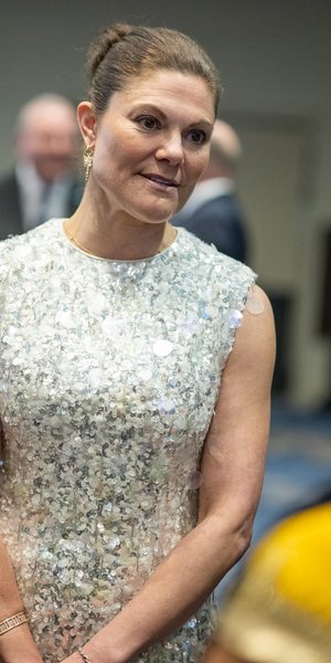 Μόνο 20 λεπτά: Οι ασκήσεις της πριγκίπισσας Βικτώριας για σφριγηλά χέρια