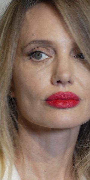 Αντζελίνα Τζολί