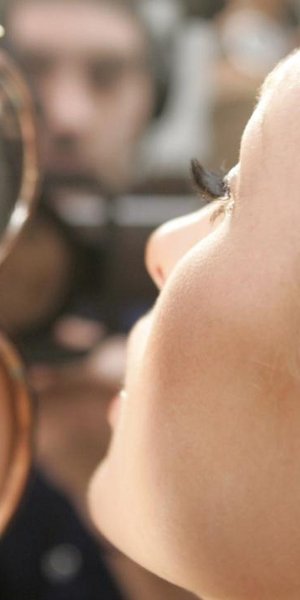 The Bronze Edit: Οι πιο πολυτελείς πούδρες για ηλιοκαμένο glow φέτος το καλοκαίρι