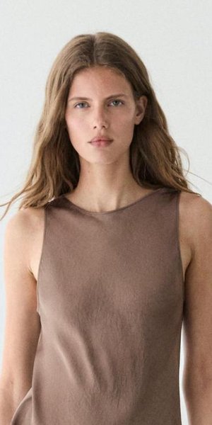 3 φορέματα από τα Massimo Dutti που θα φοράτε από τώρα και όλο το καλοκαίρι