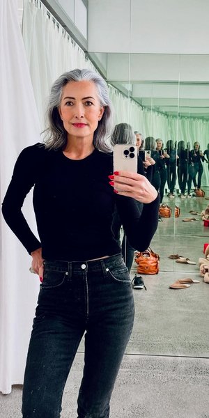 French Blending: Η τεχνική βαφής για τα γκρίζα μαλλιά που όλοι ζηλεύουν -Η νέα εκδοχή του μπαλαγιάζ