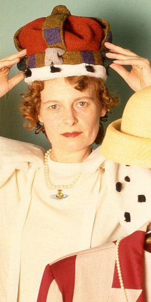 «Vivienne Westwood: Rebel-Storyteller-Visionary» στο Bowes Museum, Ντέρχαμ