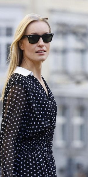 Φόρεμα πουά 