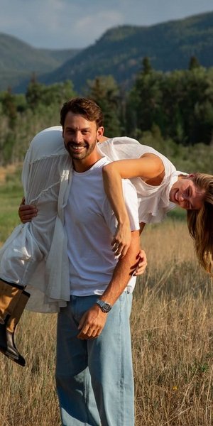 Αμαλία Κωστοπούλου και Τζέικ Μέντγουελ