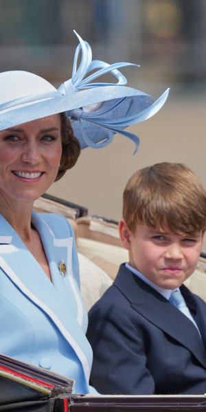 Εκθαμβωτική η Κέιτ Μίντλετον στο Trooping the Colour 