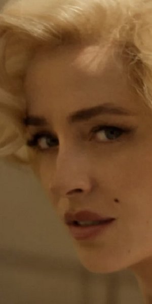Δεν θα πιστεύετε ποια πασίγνωστη ηθοποιός μεταμορφώθηκε σε σύγχρονη Μέριλιν Μονρόε για νέα ταινία