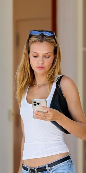 Τα fashion κομμάτια που αξίζει να αποκτήσεις στις καλοκαιρινές εκπτώσεις