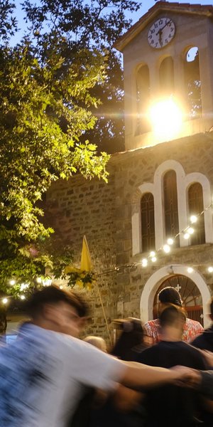 Δεκαπενταύγουστος: Παραδοσιακά πανηγύρια κοντά στην Αθήνα για μονοήμερη εκδρομή