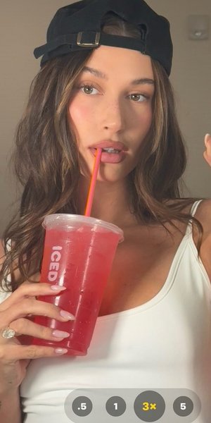 Hailey Bieber Φωτογραφία/ IG: @heileybieber