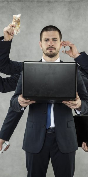 «Loud working»: Η νέα τάση των εργαζομένων που θέλουν να φαίνονται απαραίτητοι - Ο ανταγωνισμός για επαγγελματική αναγνώριση