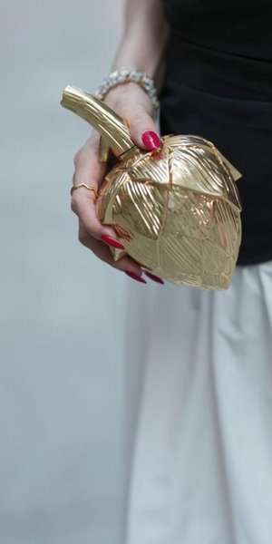 Jammy nails: Η πιο λαχταριστή τάση στο μανικιούρ του φθινοπώρου -Πώς να την υιοθετήσετε