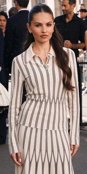 Thylane Blondeau: Το «πιο όμορφο κορίτσι στον κόσμο» μαγνητίζει τα βλέμματα στο Παρίσι -Η στιλάτη εμφάνιση
