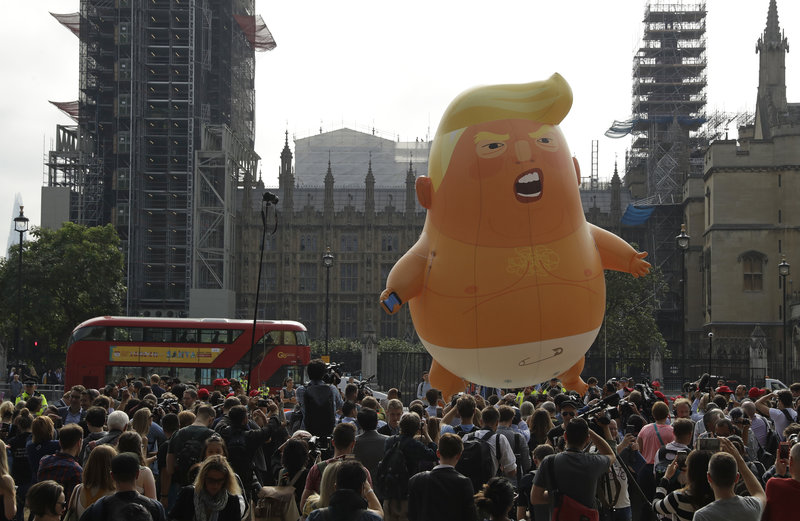 Το μπαλόνι με τον Ντόναλντ Τραμπ/ Φωτογραφία AP images