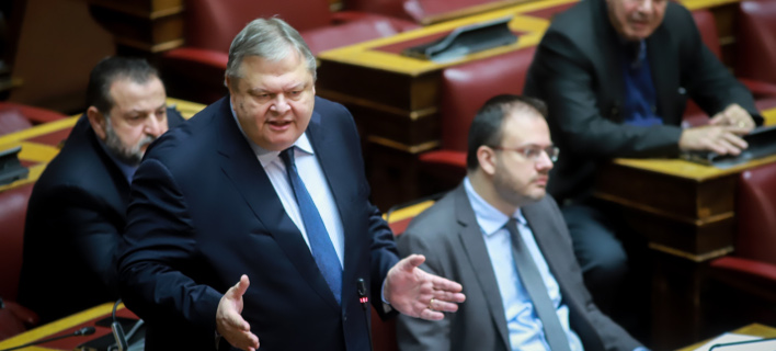 Μάχη στη Βουλή για την κατεύθυνση στα ψηφοδέλτια -Βενιζέλος: Θα απέχουμε από την ψηφοφορία
